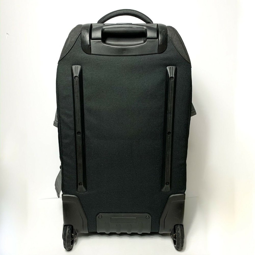 NEW Oakley MOPAR Medium Black Rolling Suitcase - Picture 3 of 8